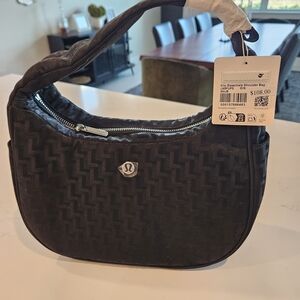 lululemon athletica Black Textured City Essentials Shoulder Bag